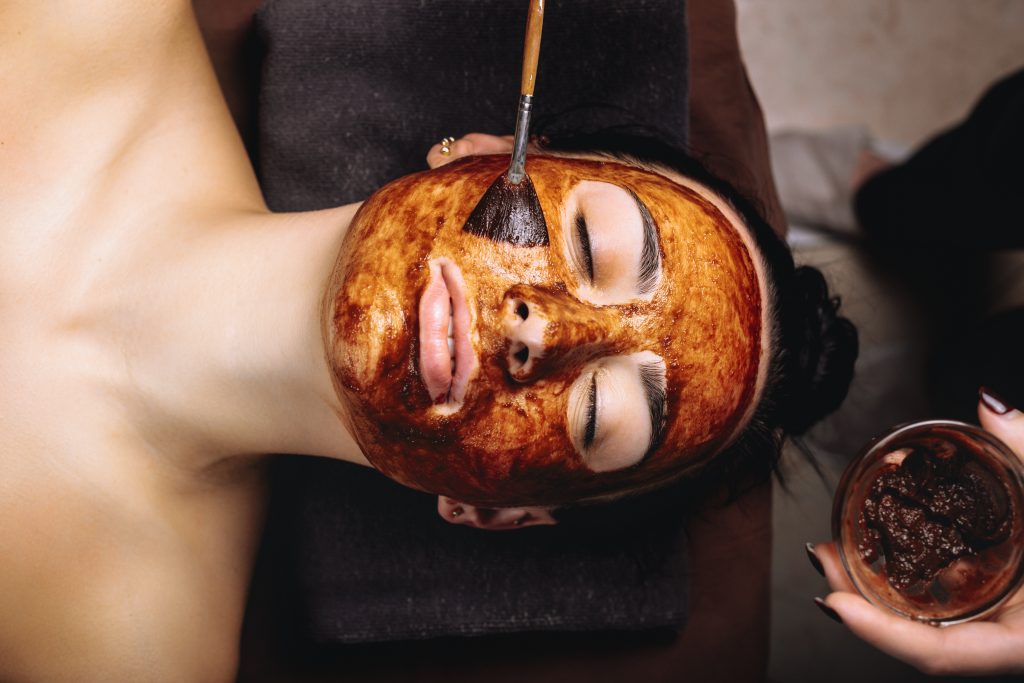 Recette cosmétiques maison : Masques au chocolat maison pour le visage (Bienfaits)